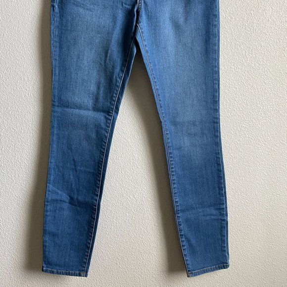 Vans‎ Jeans Skinny Fit Straight Blue Denim Mid Rise Medium Wash NWT Womens 5/27 - Picture 4 of 13